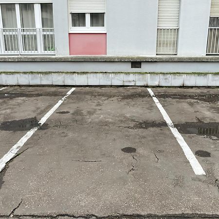 דירות מץ Au Coeur Des Arenes - Parking Prive מראה חיצוני תמונה